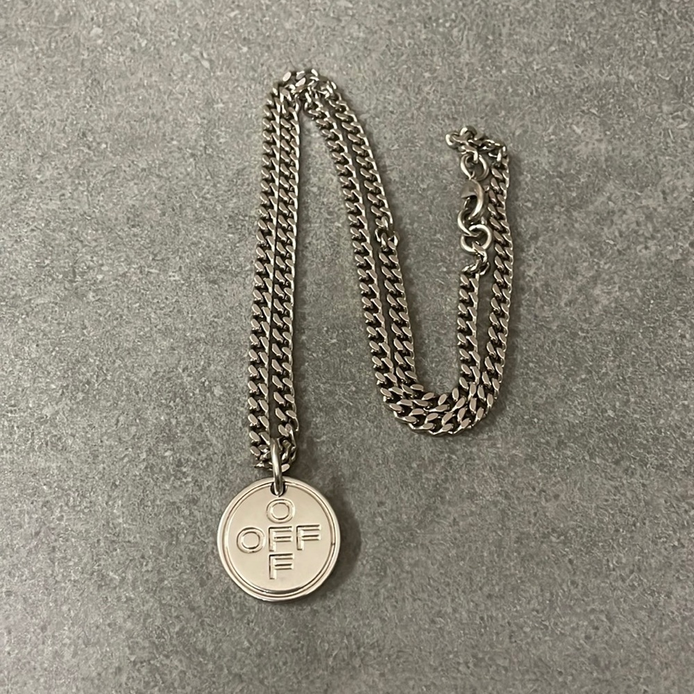 Off-White Chain Necklace